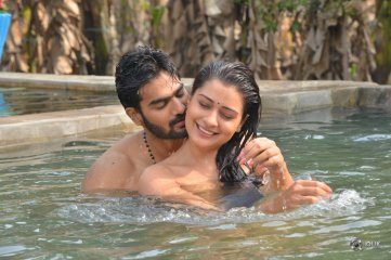 RX 100 Movie Liplock Stills